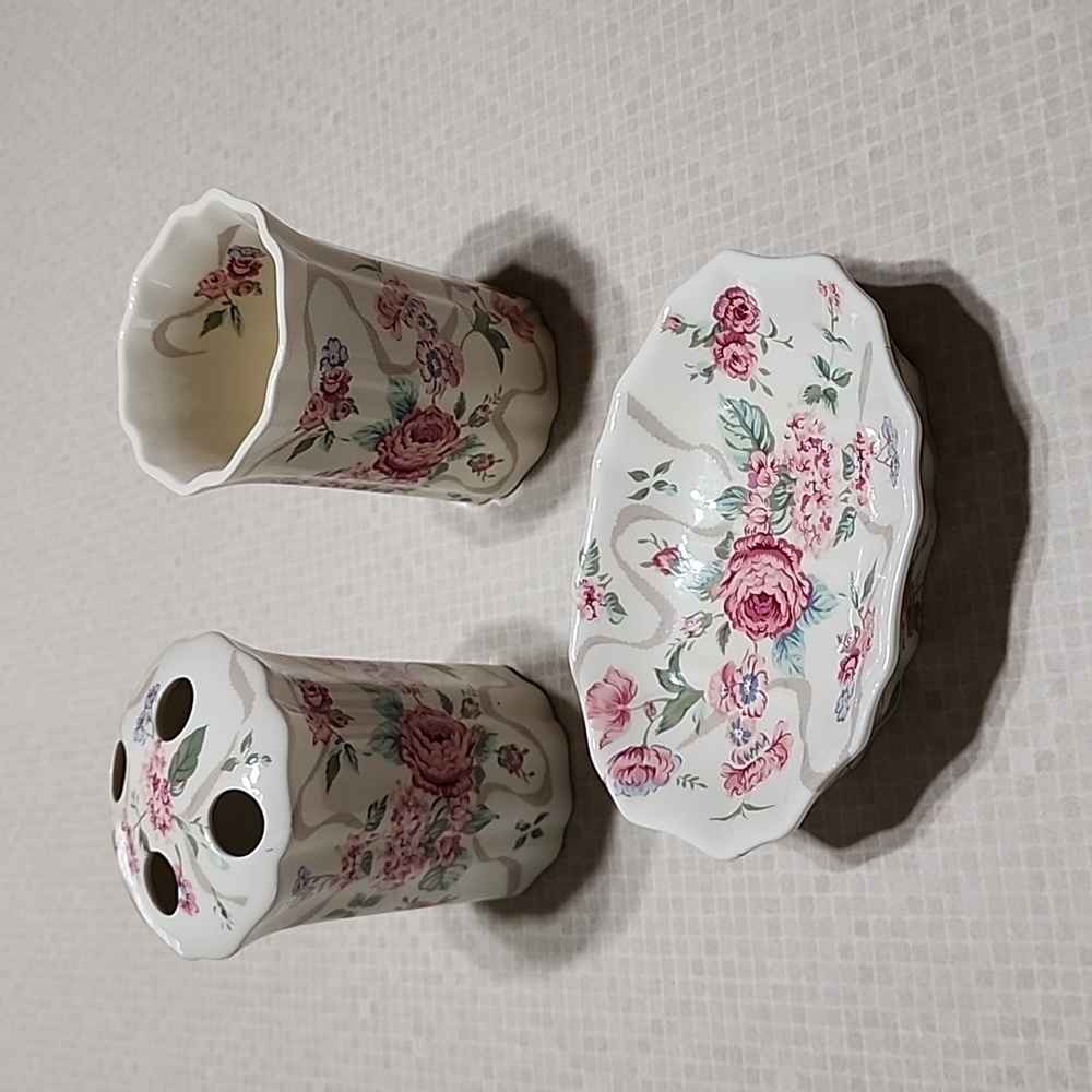 Bathroom Set